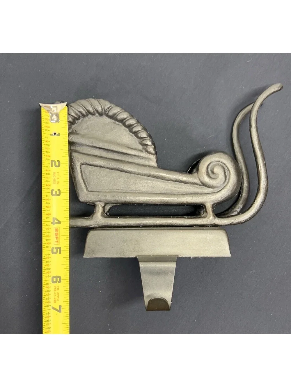 Pottery Barn Christmas Santa’s Sleigh Bronze Finish Stocking Holder, Heavy!
